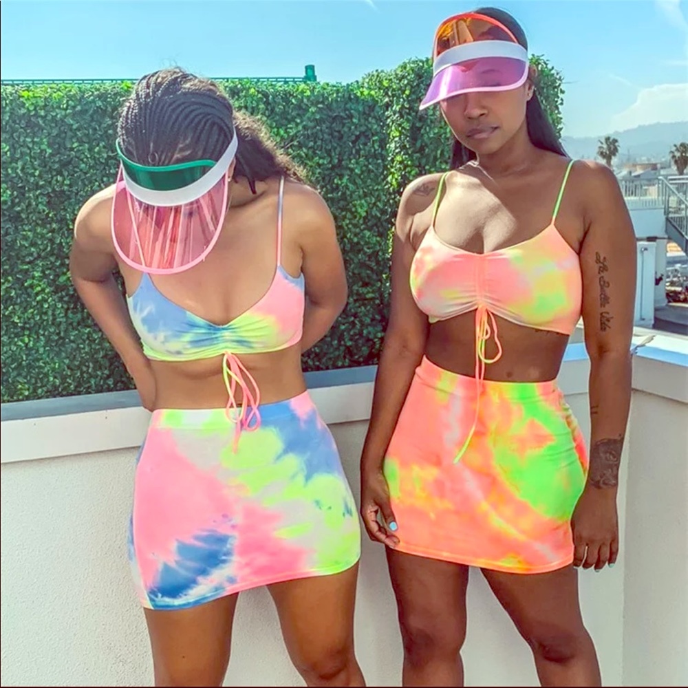 Two piece skirt set